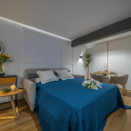 Apartment Xpce Luxury In Malagueta Malaga