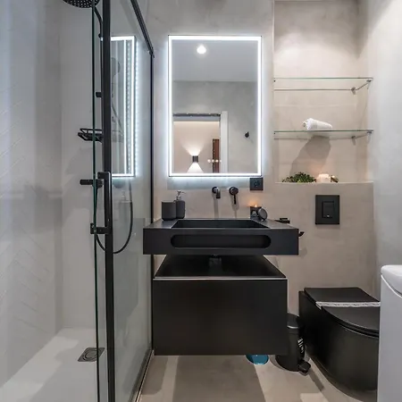 Xpce Luxury In Malagueta